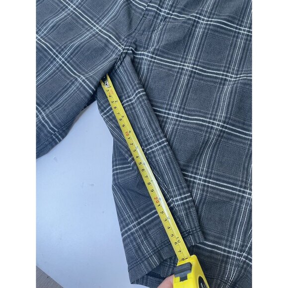 Hurley Phantom Men's Shorts Size 34 Gray Plaid Inseam 10.5” - Picture 4 of 8